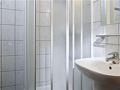 Jagello Hotel in Budapest - rooms of the 3-star hotel have bathrooms with shower