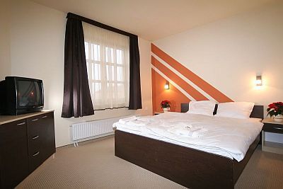 Cheap hotel in Pecs - Hotel Agoston Pecs - double room in Pecs in Hotel Agoston