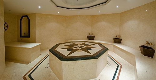 Hamam bath in Hotel Aquaworld Resort Budapest - 4-star wellness hotel in Budapest - wellness weekend in Budapest