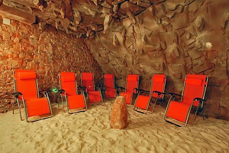 Salt cave of Hotel Obester in Debrecen - discount accommodation in Debrecen