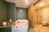 Jacuzzi Hotel room in Balatonfured at Akademia Wellness Hotel 4*